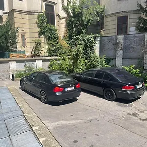 Near Center Wien