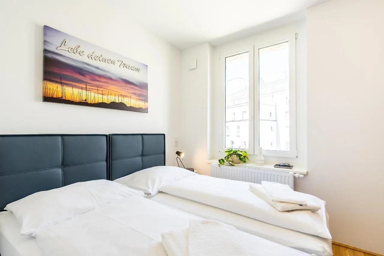 Feelgood Apartments Smartliving | Contactless Check-In Vienna Aparthotel